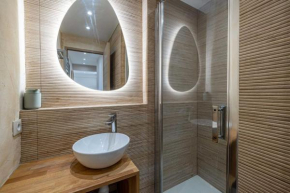 Renovated flat 250m from the beach - Town centre